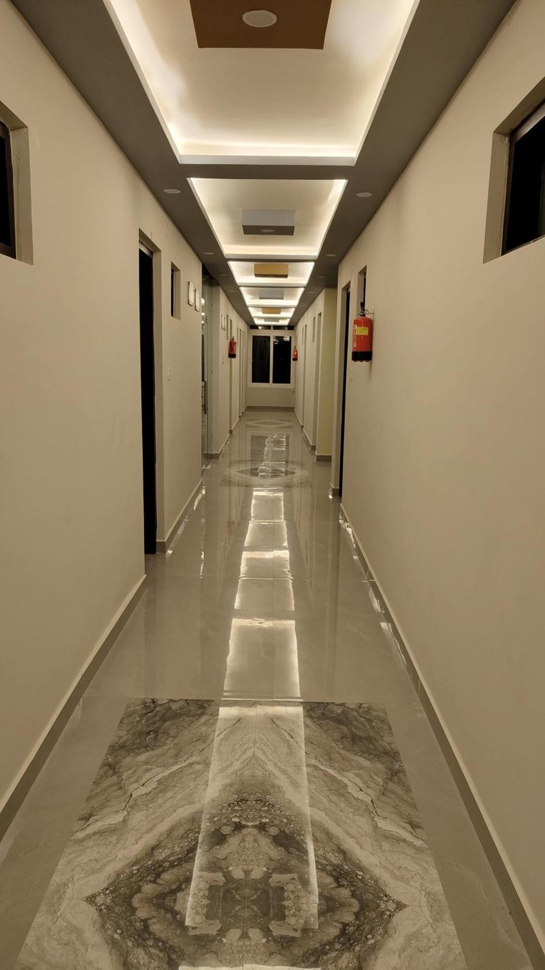 Hotel Anantam Residency Uttarkāshi Esterno foto
