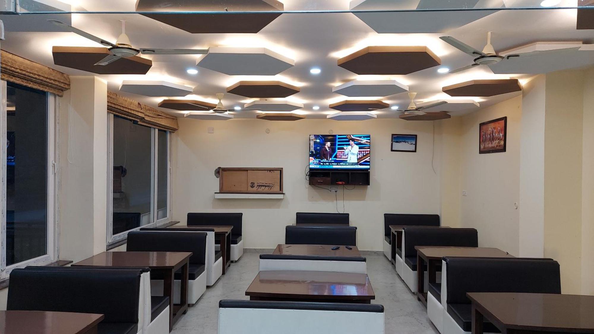 Hotel Anantam Residency Uttarkāshi Esterno foto