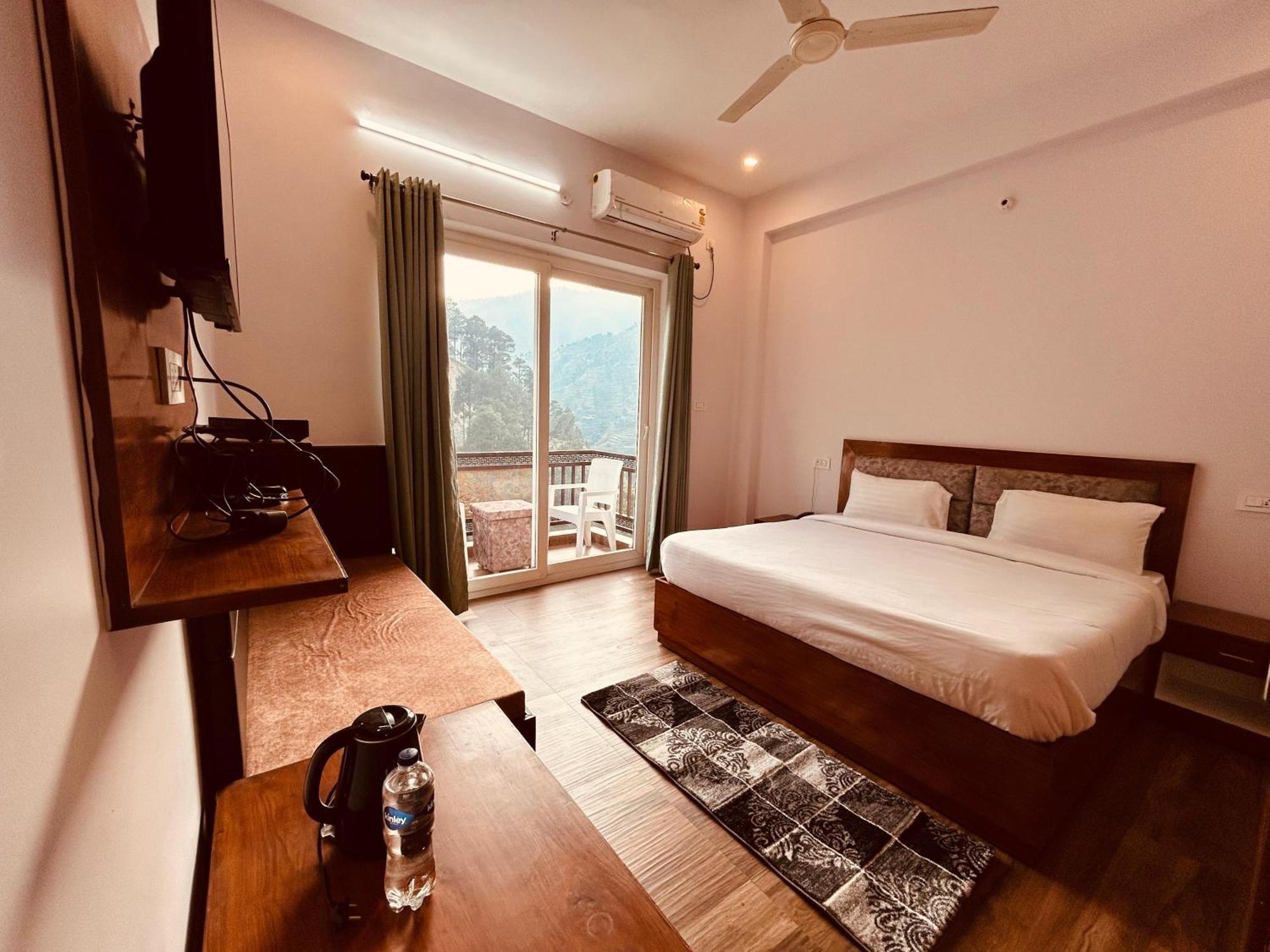 Hotel Anantam Residency Uttarkāshi Esterno foto